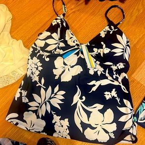 3 Beach House tankini tops size 12